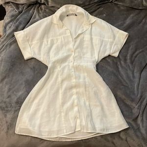 Zara white/cream linen dress with collar! Size small